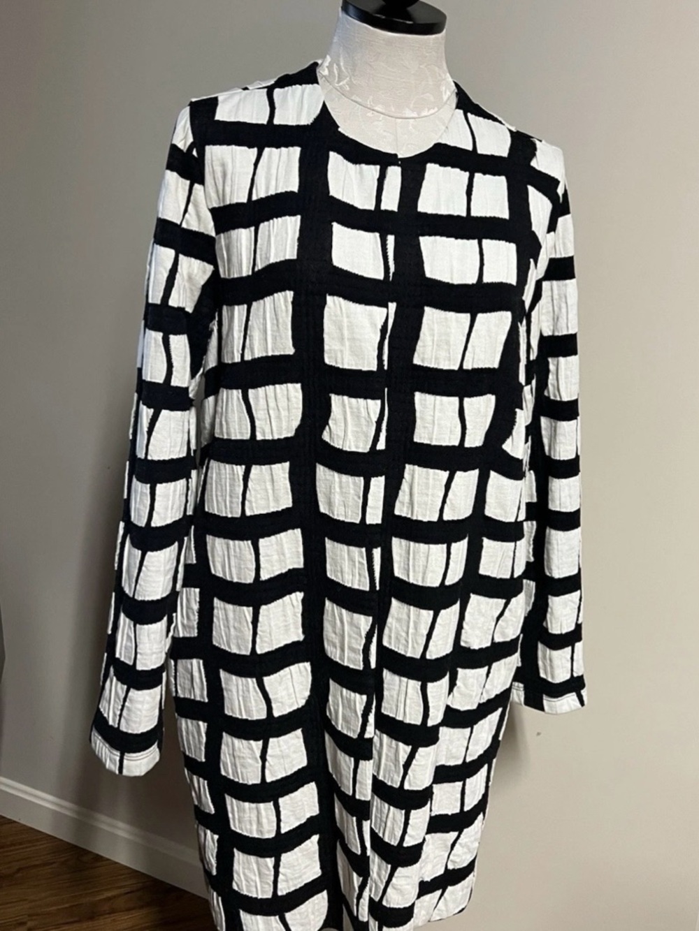 CHALET ET CECI  BLACK & IVORY WINDOWPANE KNEE LENGTH JACKET NWT MED